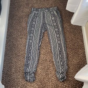 5/$25!! Tribal pattern pants